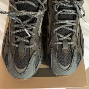 Yeezy Boost 700